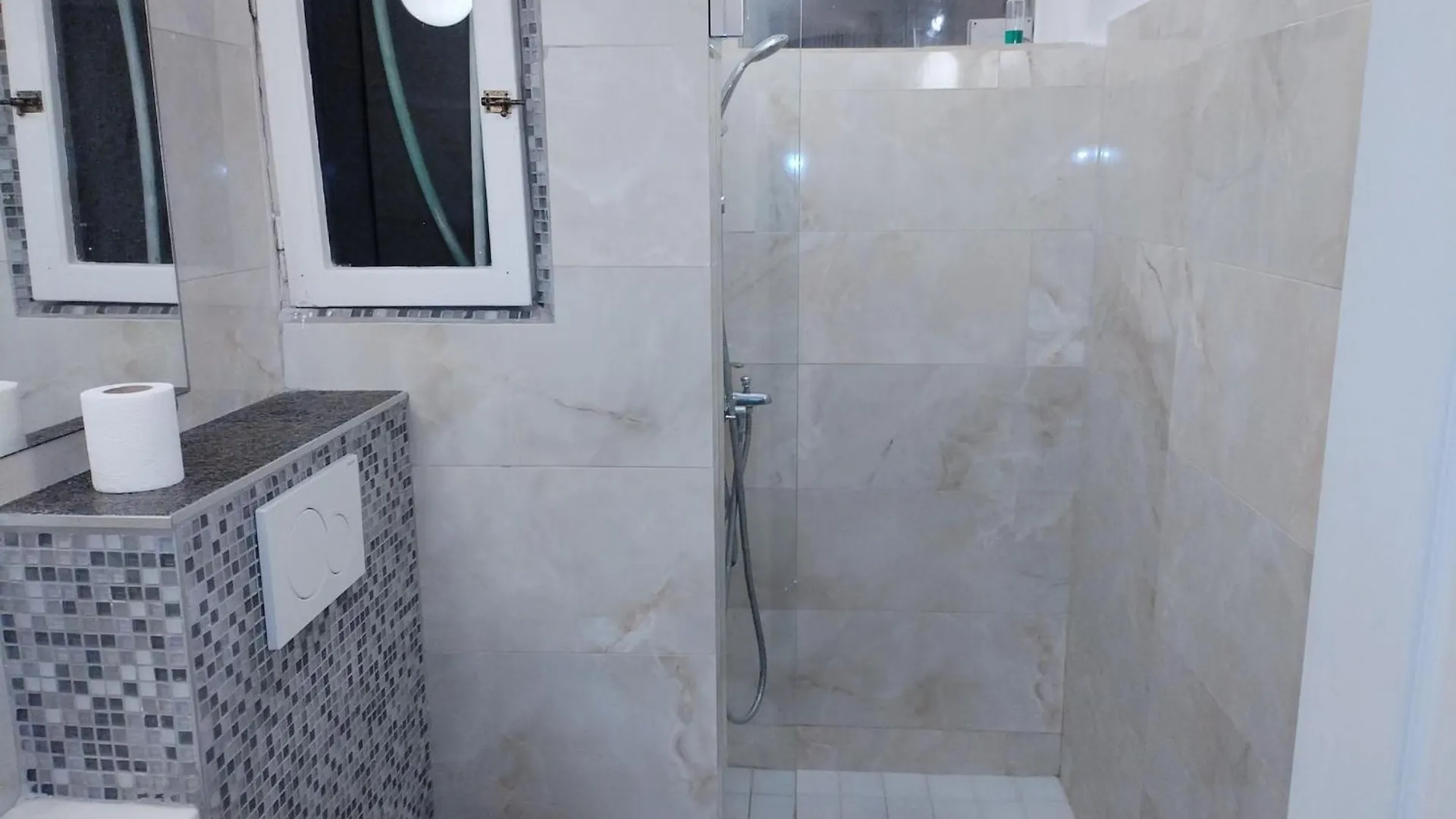 Apartment Cosy Open Large Studio By Galerious Parace D111 Thessaloniki